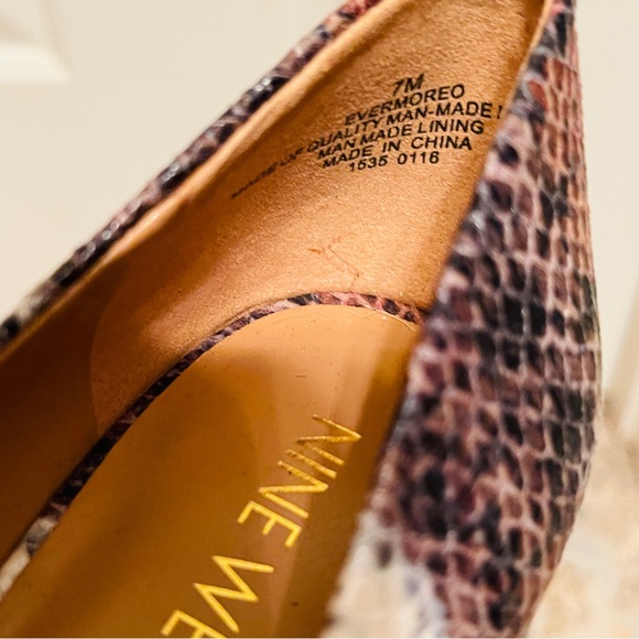 🐊NWOB! Stunning Nine West Python Print Pumps! - Picture 15 of 16
